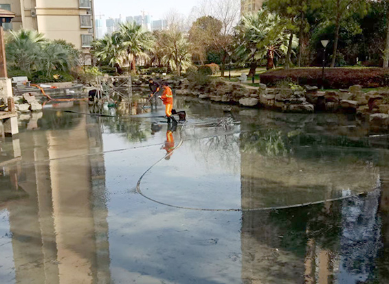常山景观池淤泥清理